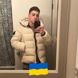 Meet your Posher, Adam